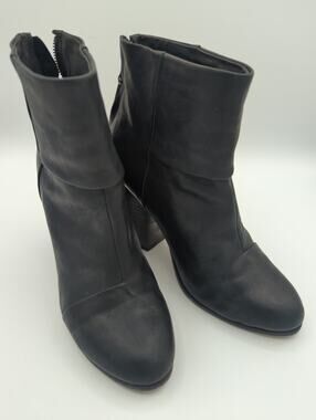 RAG & BONE Newbury Black Leather Back Zip Ankle Boots  Size 8 (EU 38.5)